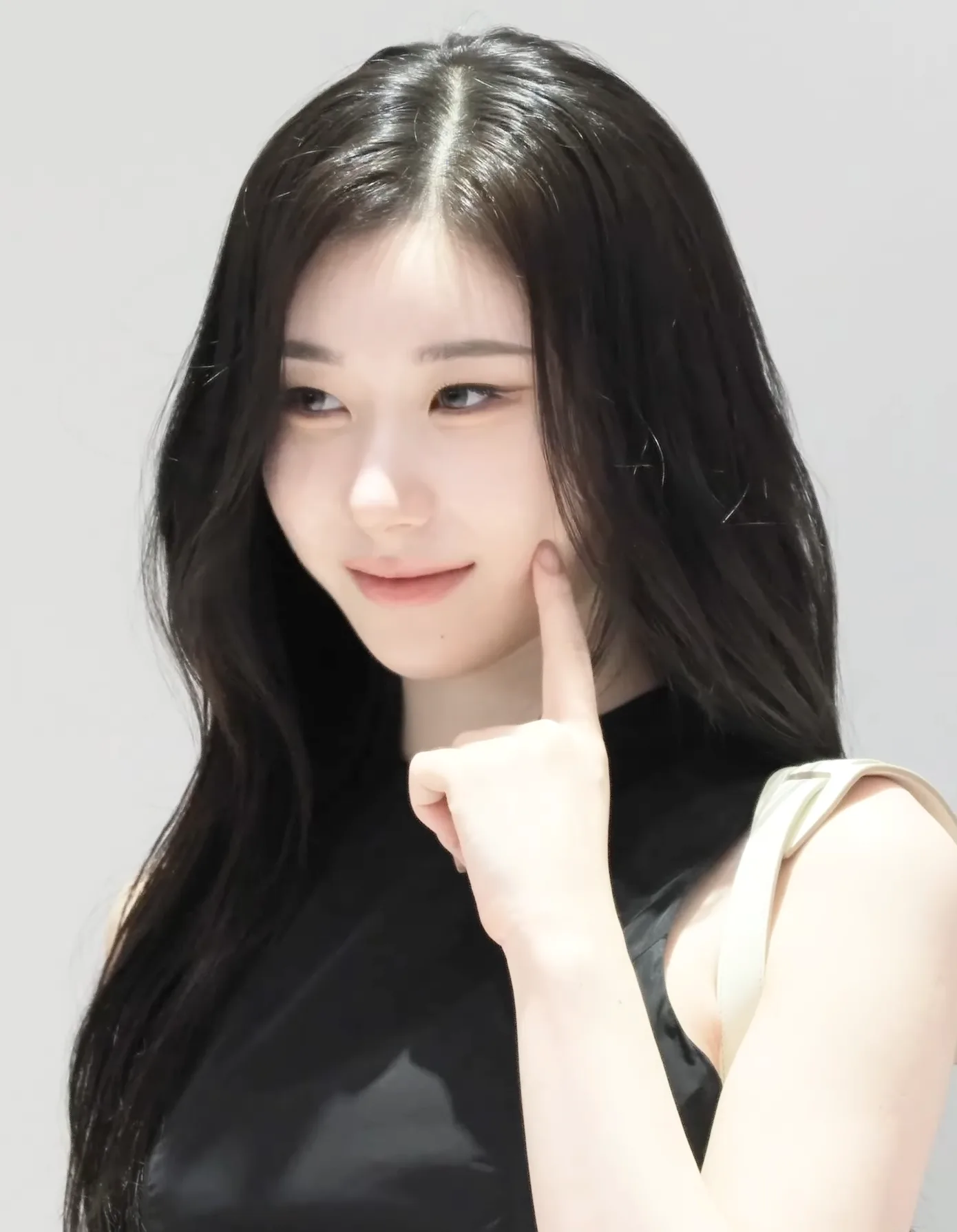 Chaeryeong of Itzy at a Bally photo call in August 2024