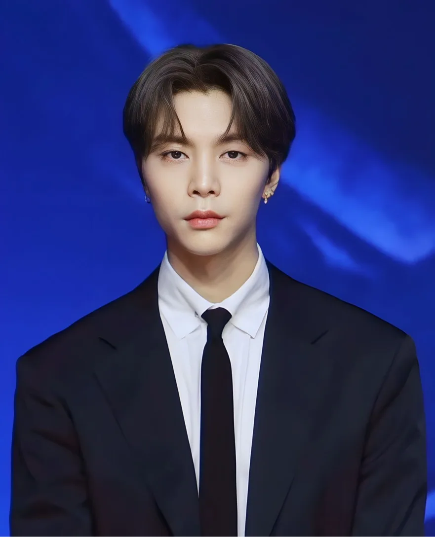 Johnny at the Fact Check press conference in October 2023