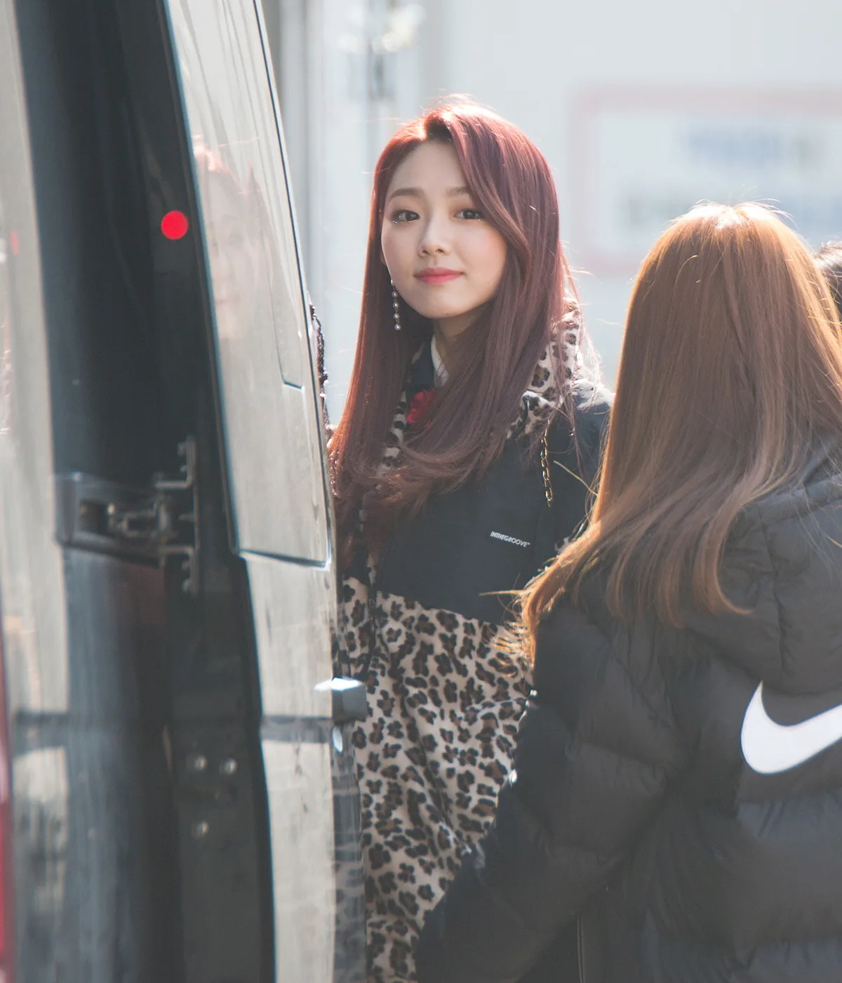 Mina leaving Inkigayo in March 2018