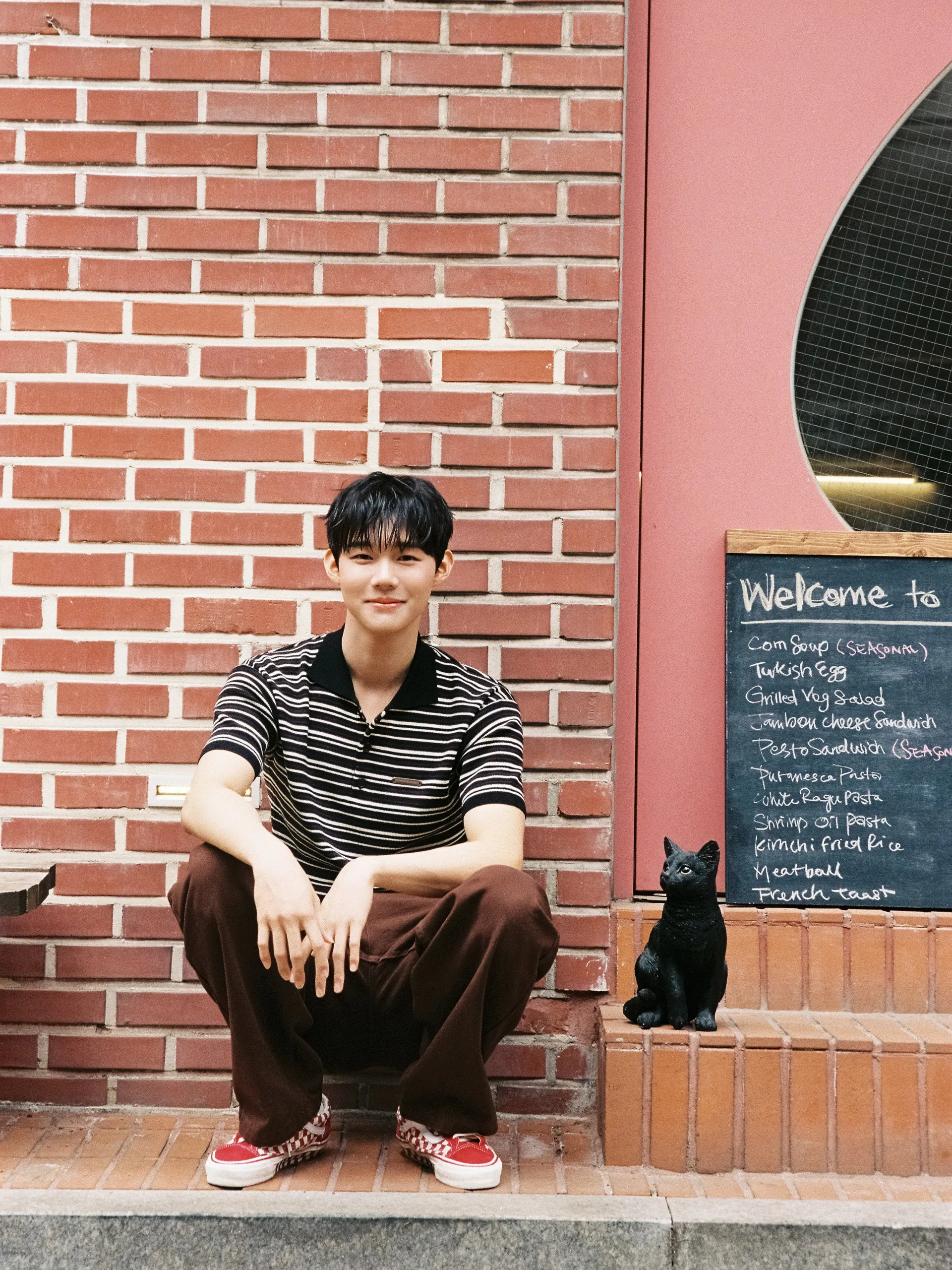 Kim EunSung in an official 2026 promotional portrait