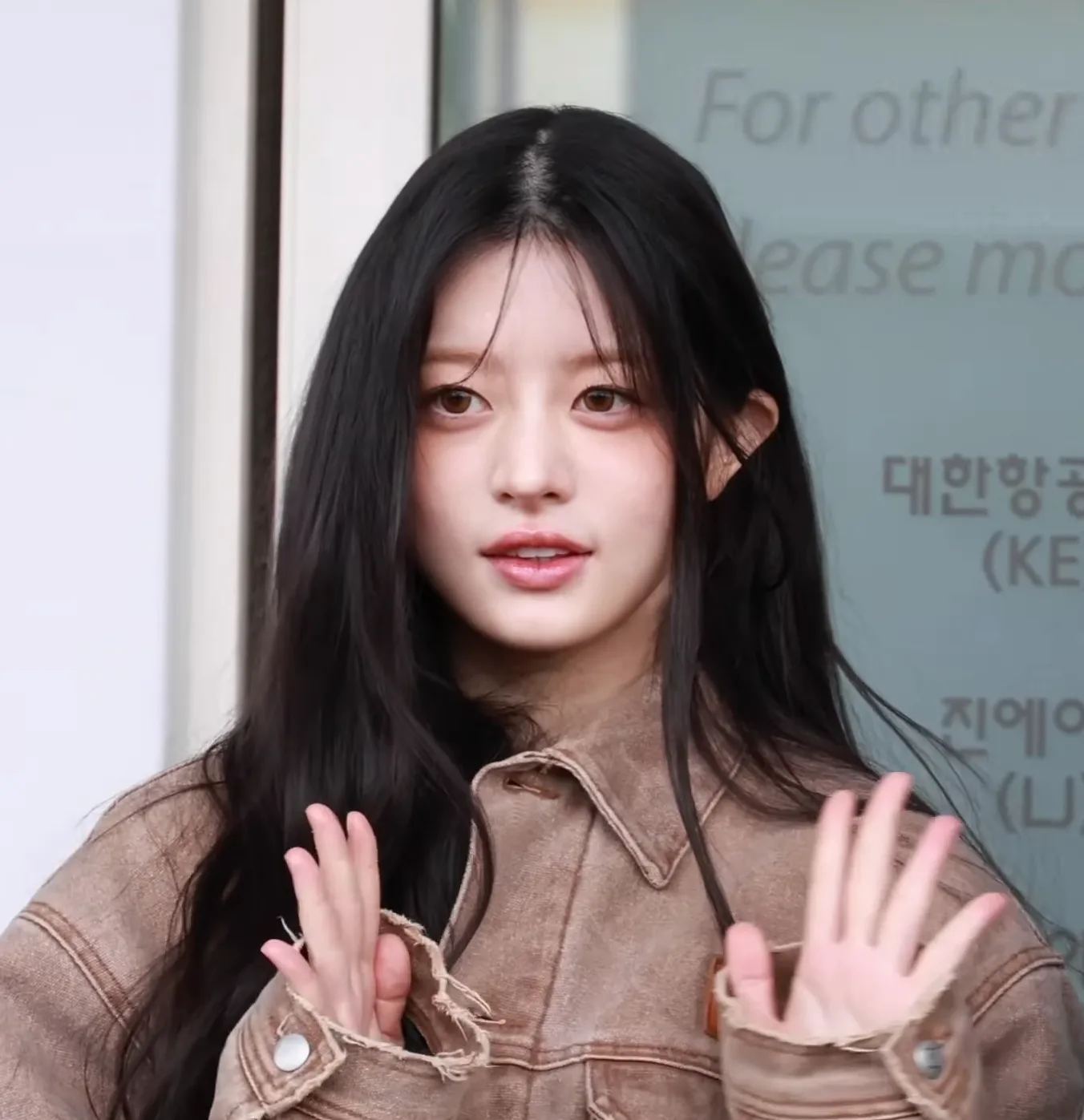 Minju of Illit at Incheon Airport in February 2024