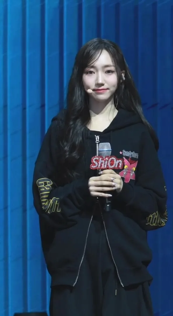 ShiOn of tripleS at the Assemble24 showcase