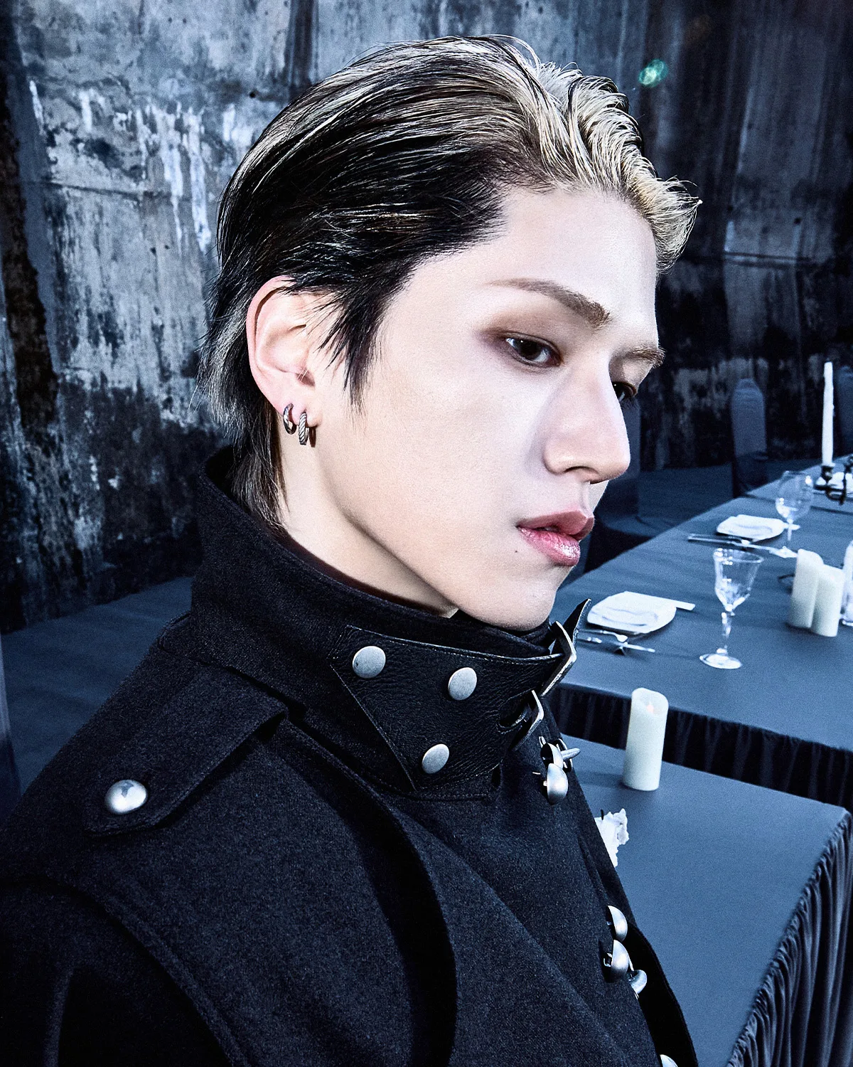 Riwoo of BOYNEXTDOOR in the group's official profile photo
