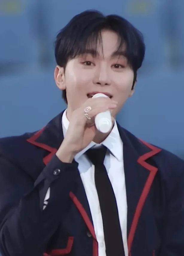 Seungkwan of SEVENTEEN