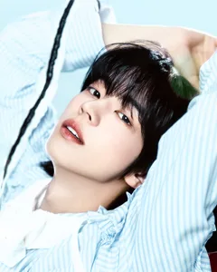 Dohoon of TWS in the group's official profile photo