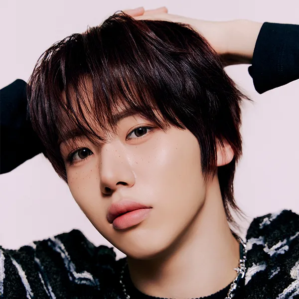 Woongki of AHOF, official profile portrait