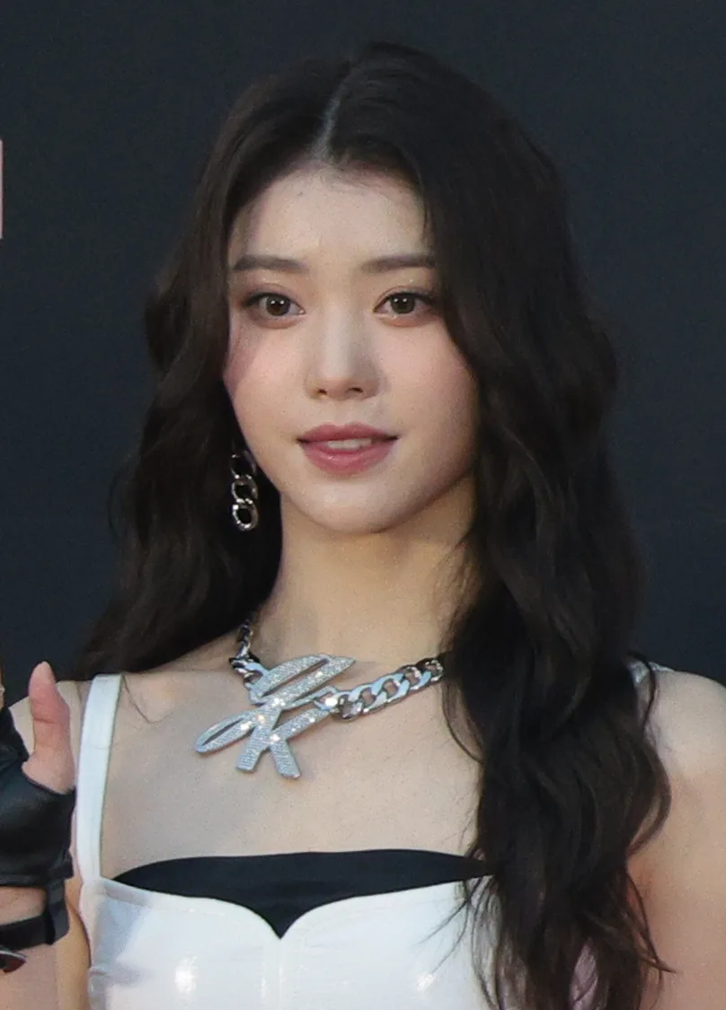 Xiaoting of Kep1er at the 2022 30th Hanteo Music Awards, February 2023
