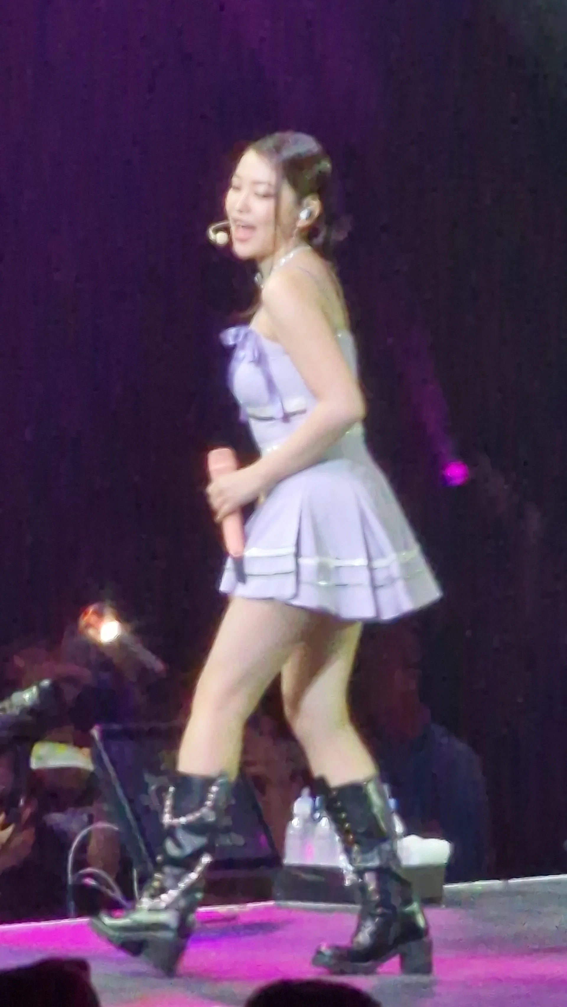 Yeri of Red Velvet performing in Amsterdam on the R to V tour in May 2023